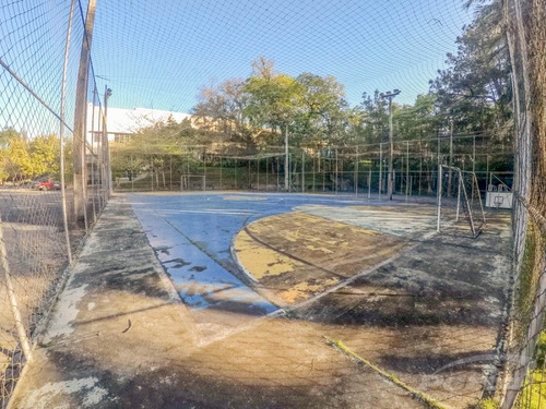 02 Quadras De Futebol Mais Quiosque Com Churrasqueira E Amplo Estacionamento. - 3579175l