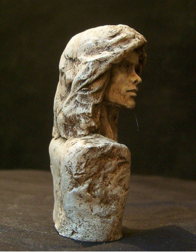 Busto Escultura De Jim Morrison Representación De Su Tumba