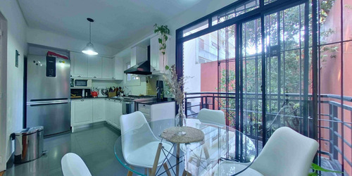 Imagen 14 de 30 de Venta Ph En Triplex Devoto 4 Amb Patio 2 Cocheras