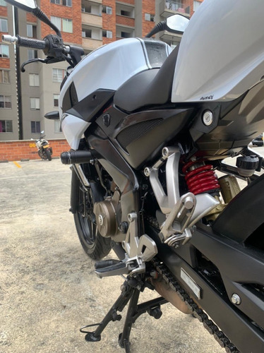 Pulsar Ns 200 2016