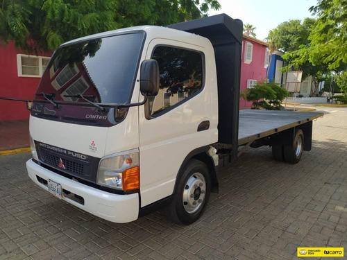 Imagen 1 de 14 de Mitsubishi Canter