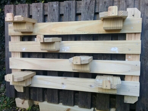 Imagen 5 de 10 de Macetero De Madera Tipo Jardin Vertical