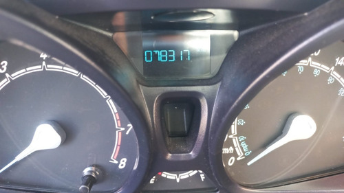 Imagen 7 de 7 de Ford Fiesta Kinetic Se