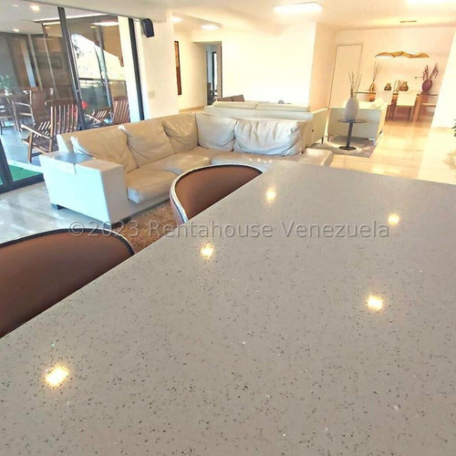 Se Vende Apartamento En El Peñon Mls #25-13558