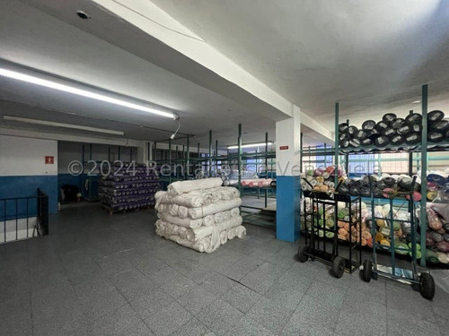 Ag. Alquila Hermoso Local Comercial En La Parroquia La Candelaria Mls #24-28206