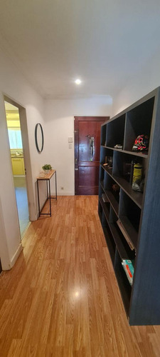 Casa En Venta - 2 Dormitorios 2 Baños - 546mts2 - Castelar