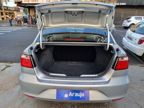 Volkswagen Voyage 1.6 16v Msi Aut. 4p