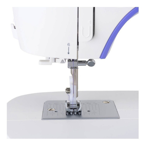Imagem 5 de 6 de Máquina de costura reta Singer M3405 portátil branca 127V