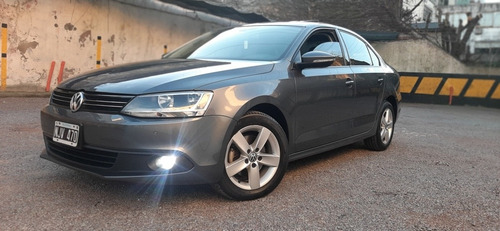 Imagen 1 de 12 de Volkswagen Vento 2014 2.5 Luxury 170cv