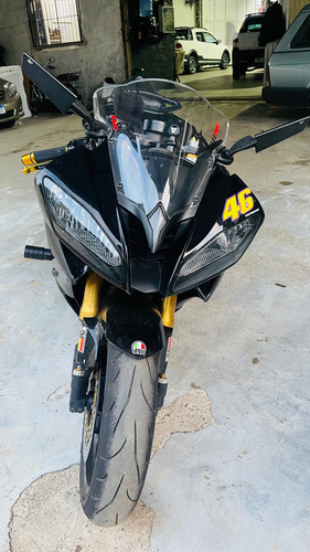 Yamaha R6