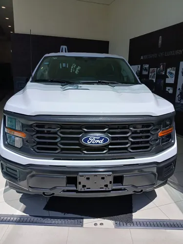Ford F-150 F-150 DOBLE CABINA 4X4 V6