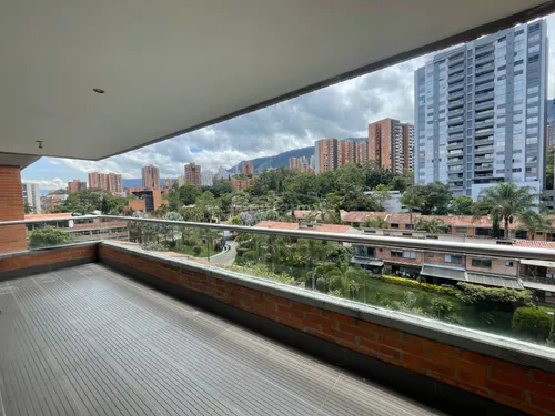 Apartamento En Venta En Benedictinos. Cod V776062