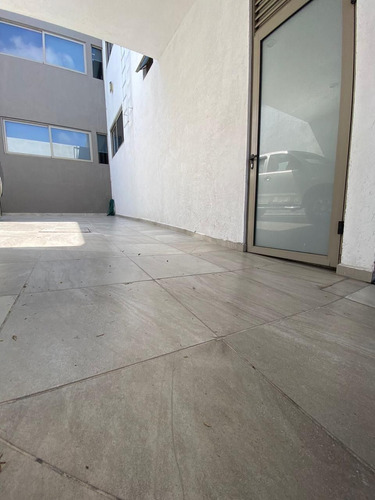 Propiedad Para Inversión En Venta Con 2 Deptos, 1 Loft En Milenio, Queretaro.
