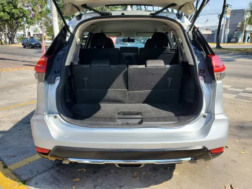 Nissan X-Trail 2.5 Sense 3 Row Cvt