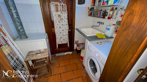 Casa De 4 Dormitorios Y Dependencias En Venta Cerca De La Playa En Cariló