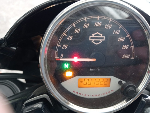 Harley Davidson Street Rod 750