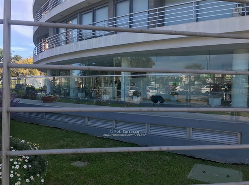 Imagen 4 de 6 de Apartamento En Venta Con Renta 3 Dormitorios Malvin