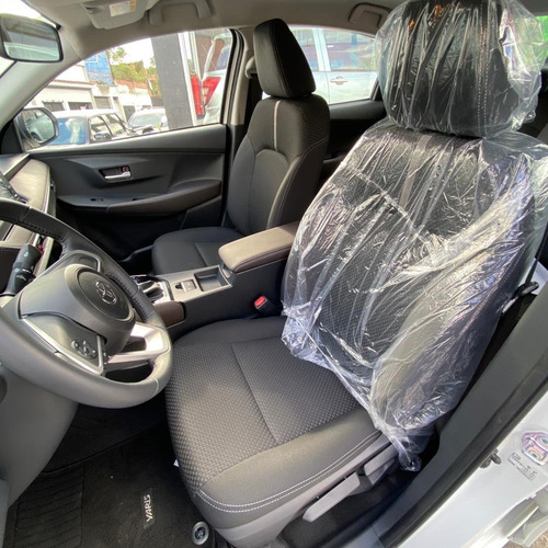 Imagen 3 de 10 de Toyota Yaris E 2023