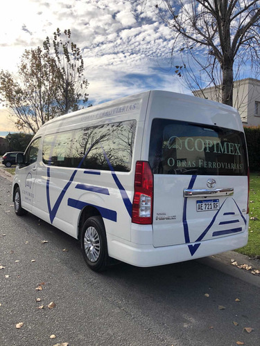 Toyota Hiace 2021 2.8 Tdi Commuter 6at 14a