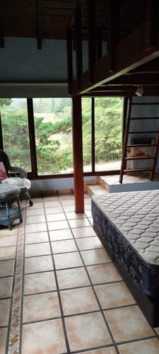 Se Vende Casas En La Cumbre Frente Al Golf Vistas Únicas 4 Dor.