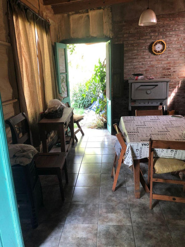 Casa En Venta - 1 Dormitorio 1 Baño - 559m2 - Chivilcoy