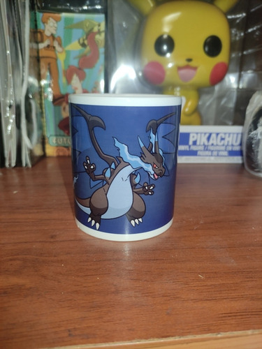Taza Pokémon Mega Charizard X Nueva