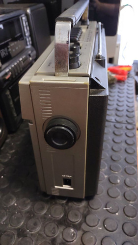 Radio Gravador Sanyo Antigo M9922f M-9922f Funcionando (Usado)