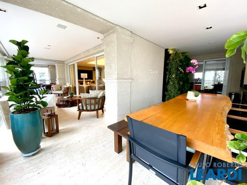 Imagem 7 de 15 de Apartamento - Vila Nova Conceição - Sp - 636947