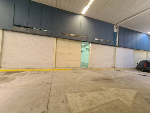 Imagen 11 de 13 de Jorge Febres Alquila Galpon En Zona Industrial Norte (lemg-026)