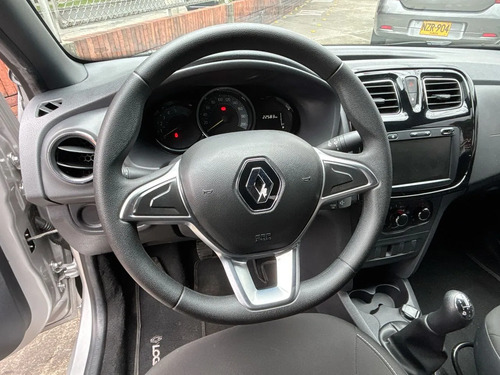 Renault Logan Life + 2025