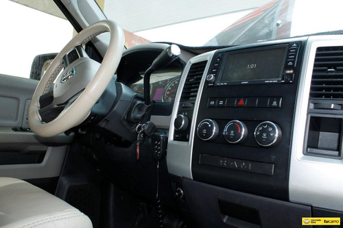 Imagen 20 de 25 de Dodge Ram 2500 Doble Cabina