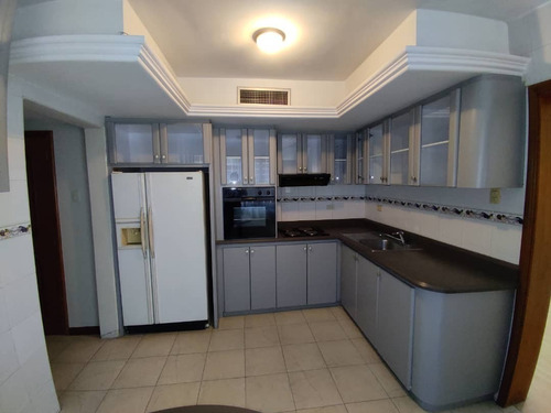 Imagen 12 de 18 de Amplio Apartamento En Venta En La Soledad Las Delicias Maracay 04128900222