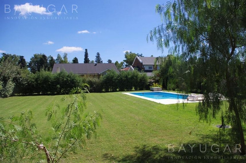 Imagen 20 de 20 de Venta - Oportunidad!- Sólida Y Excelente Casa En Sausalito - Bayugar Negocios Inmobiliarios