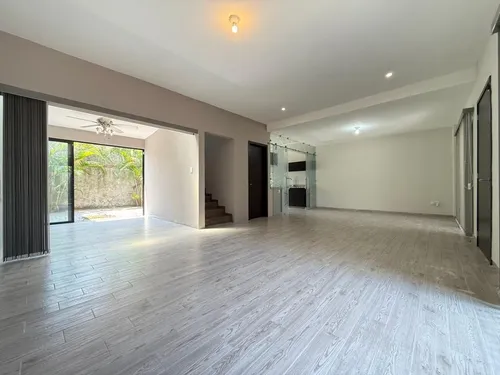 Casa En Venta En Veracruz Fracc. Las Palmas Medellín De Bravo.