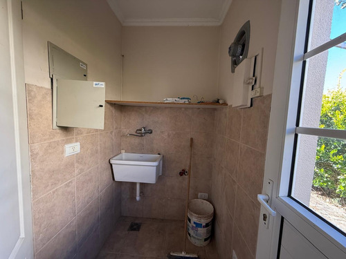 Casa En Venta 3 Dormitorios Barrio Los Jazmines Pilar Del Este Apta Credito