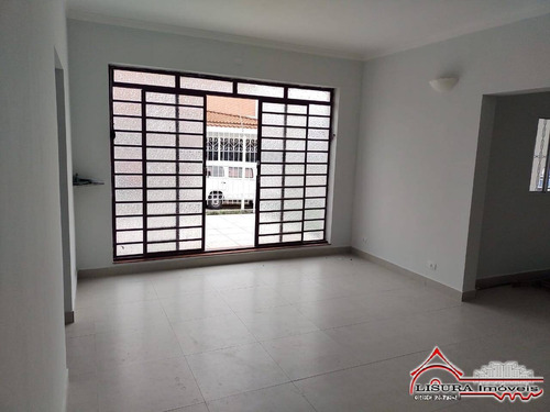 Imagem 4 de 15 de Casa Grande No Centro De Jacareí Com Edicula Comercial - 7935