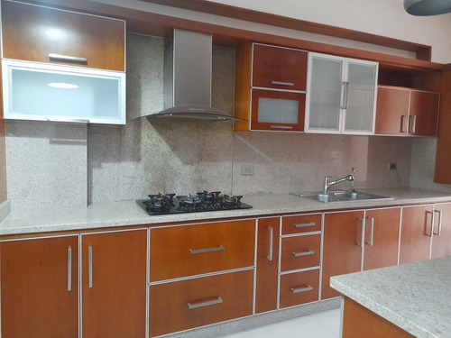 Alexauzuga Alquiler Apartamento La Trigaleña