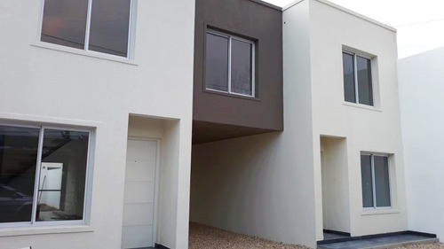 Imagen 14 de 14 de Duplex A Estrenar De 4 Ambientes Estilo Minimalista