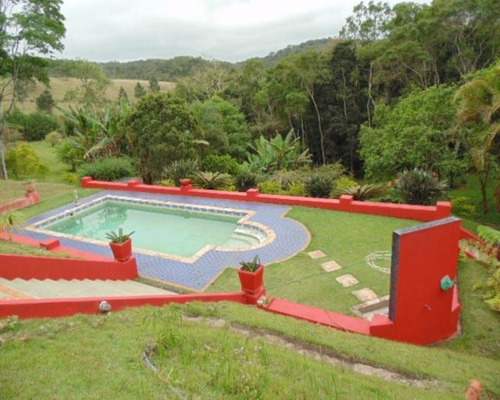 Imagem 3 de 30 de Sítio De Altíssimo Padrão, Construções Em Fino Acabamento, Com Piscina E Exuberante Vista Panorâmica Em Meio A Natureza. Localizado Em Juquitiba/sp - 28 - 32982799