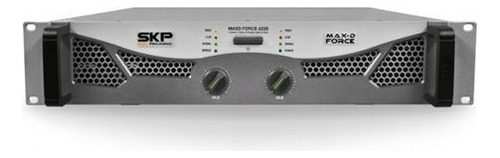 Amplificador de potência Skp Max D Force 2220 1100w + 1100w cor cinza
