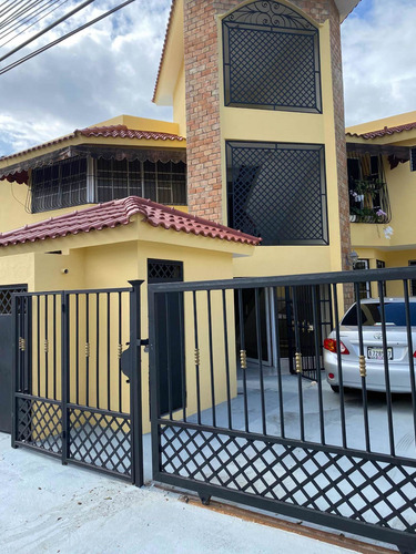 Imagen 5 de 12 de 1er Nivel Disponible De 3 Habitaciones Y 2 Parqueos