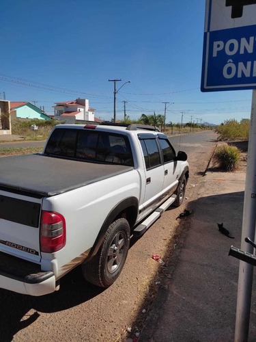 Chevrolet S10 2011 2.4 Rodeio Cab. Dupla 4x2 Flexpower 4p