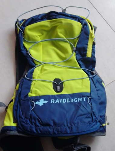 Imagen 2 de 10 de Mochila Chaleco Running Hidratación Raidlight® 20l Trail