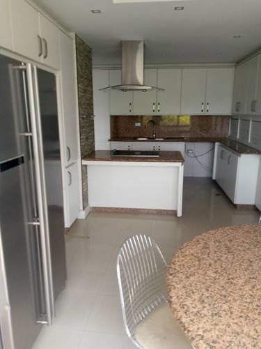 Imagen 8 de 20 de Alquilo Apartamento Grande En El Viñedo