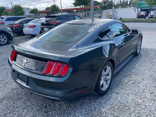 Imagen 3 de 7 de Ford Mustang Americana