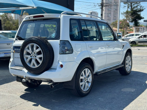 Mitsubishi Pajero TR4 2.0 4X2 16V 140CV FLEX 4P AUTOMÁTICO
