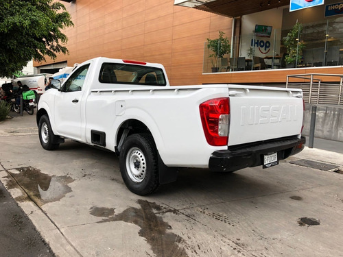 Imagen 3 de 13 de Nissan Np 300 Pick Up 2016