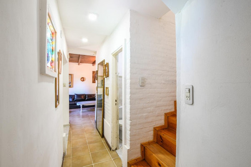 Casa De 3 Dormitorios En Venta Con Pileta - Aldea - San Eduardo