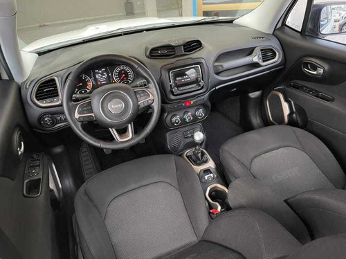 Imagem 10 de 14 de Jeep Renegade 1.8 16v Flex Sport 4p Manual