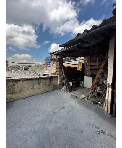 Venta De Casa Para Inversión Barrio Simon Bolivar